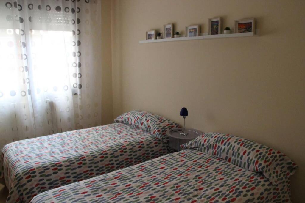 Amplio Apartamento Plaza De Toros サラゴサ エクステリア 写真